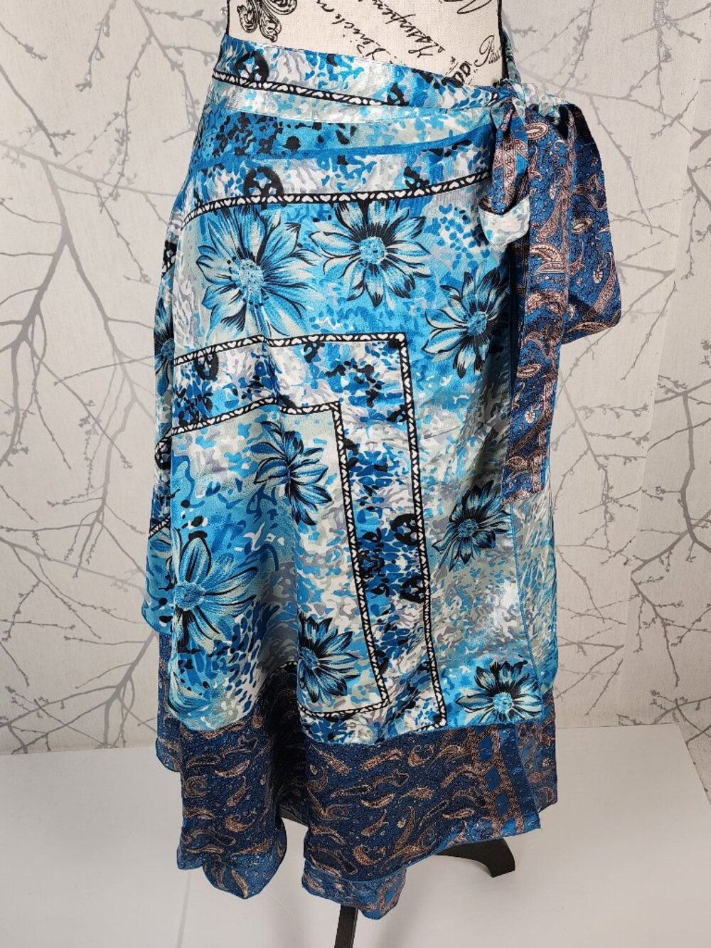 Iris Impressions Blue Floral Paisley 70% Silk Reversible Wrap Skirt